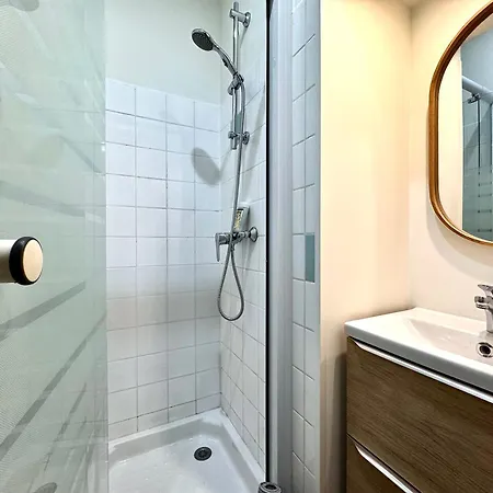 Antoine T2- 2 Min Gare- Paisible شقة غرونوبل